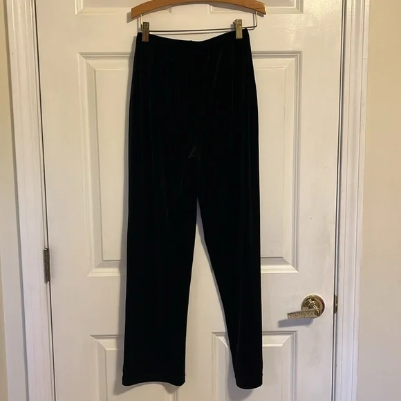 Velour black pants petite medium - Picture 3 of 3